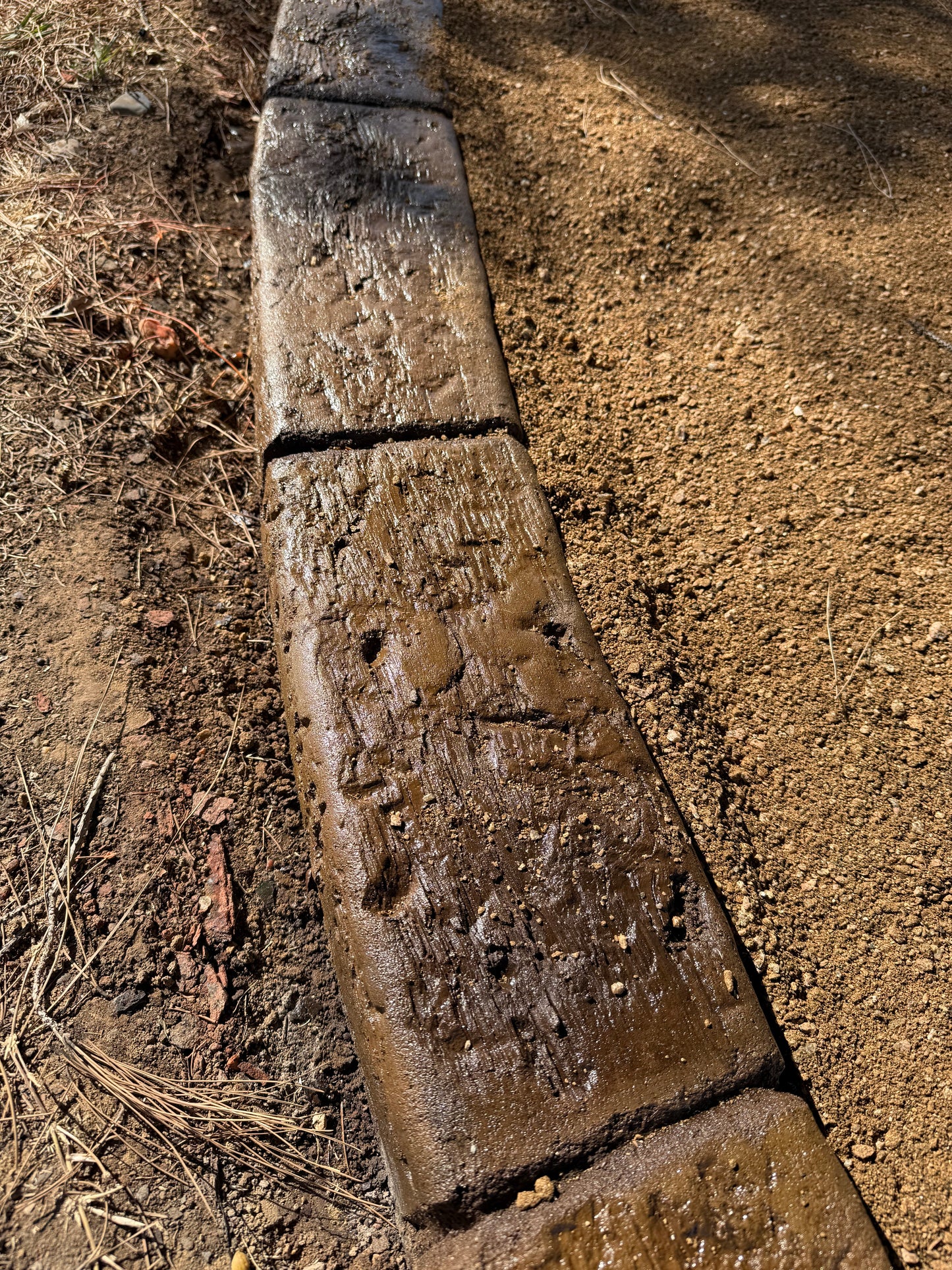 Timber Trail landscape curbing stamp