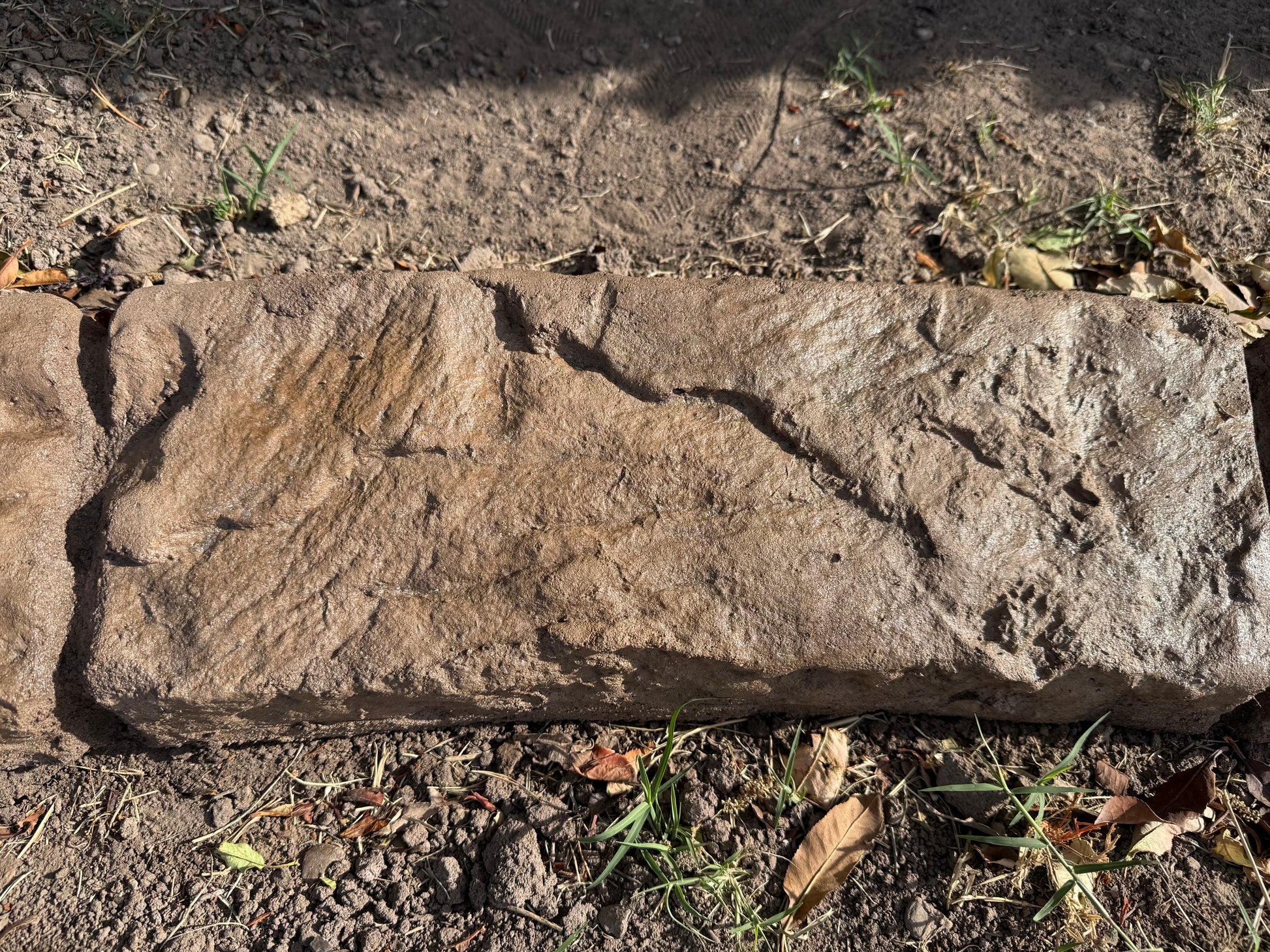 Natural Moss Rock Concrete Stamp- realistic Stone Texture for Decorative Curbing & Vertical concrete